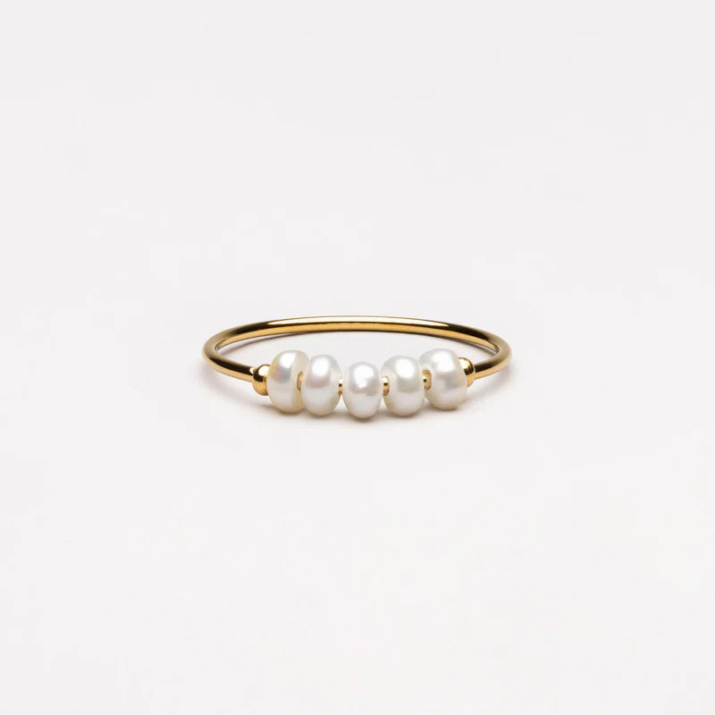 Mini Pearls Ring